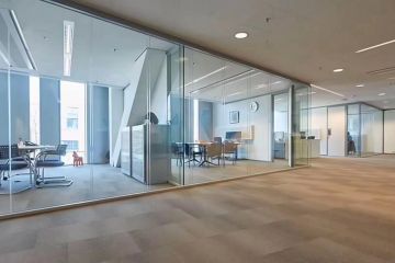 辦公室想做隔斷,這3種方法既簡(jiǎn)單又實(shí)惠,裝飾效果好、實(shí)用性強(qiáng)?