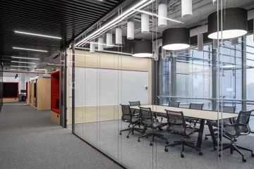 辦公室雙層全景拼縫玻璃隔斷-打造極致辦公體驗(yàn)