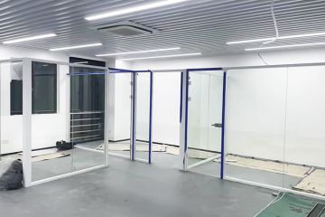 上海玻璃隔斷辦公室廠家,突破空間界限,定制高效辦公環(huán)境