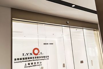 辦公室玻璃隔斷中隔斷門扇該如何選擇?